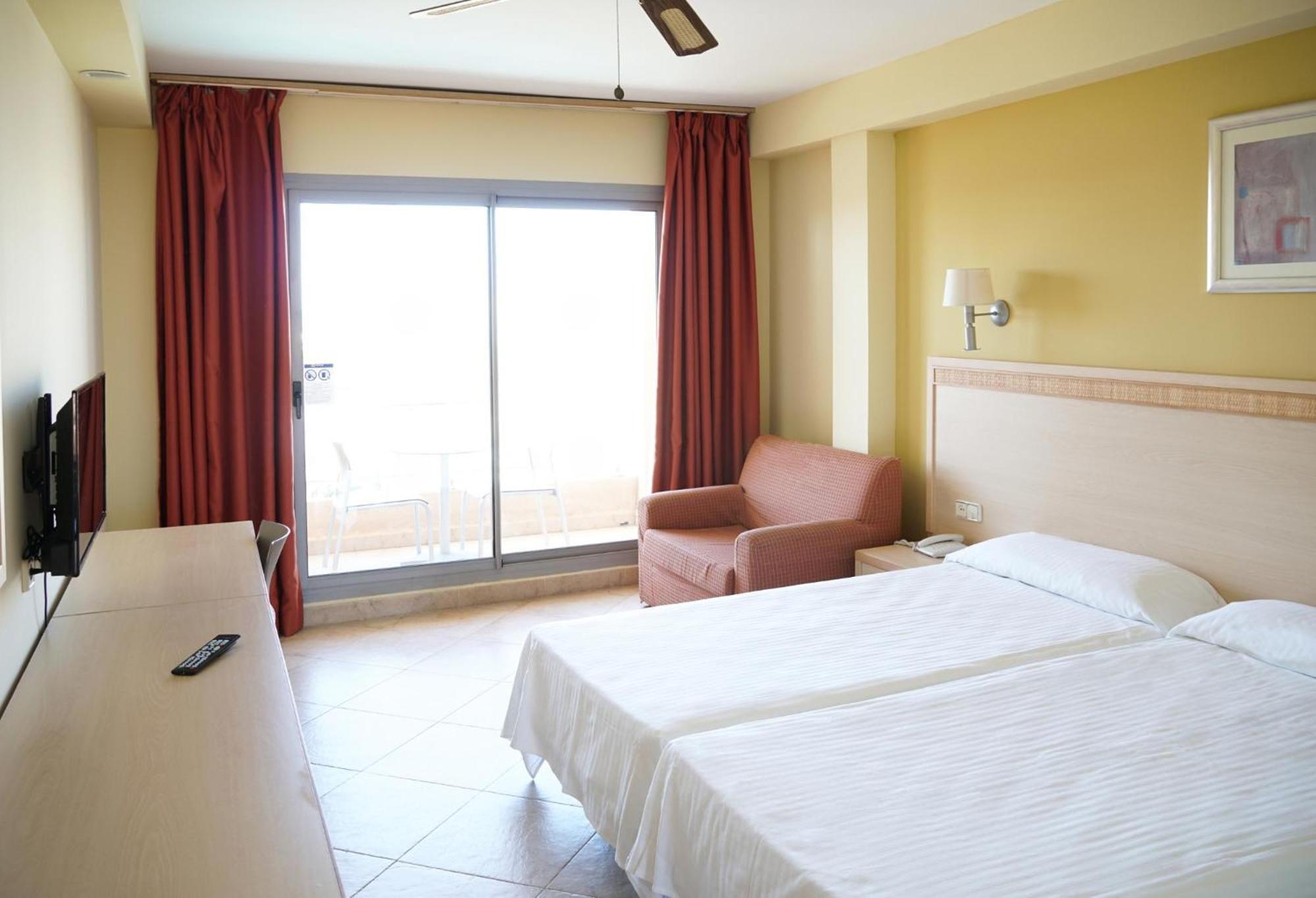 Fenix Family By Alegria Hotel โรเกตัสเดมาร์ ภายนอก รูปภาพ